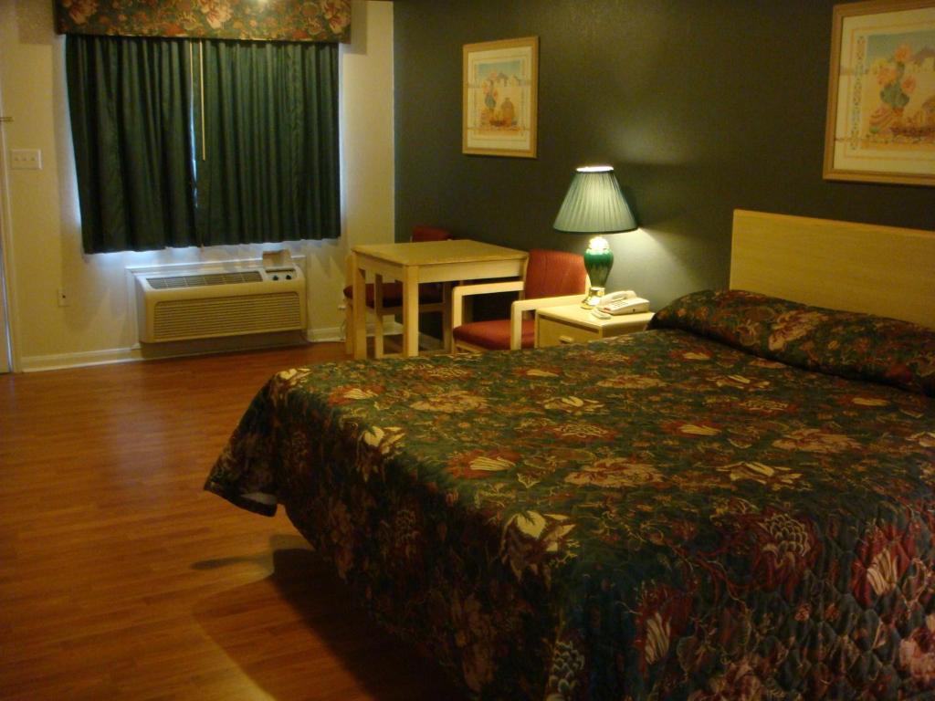 Eagle Pass Inn Phòng bức ảnh